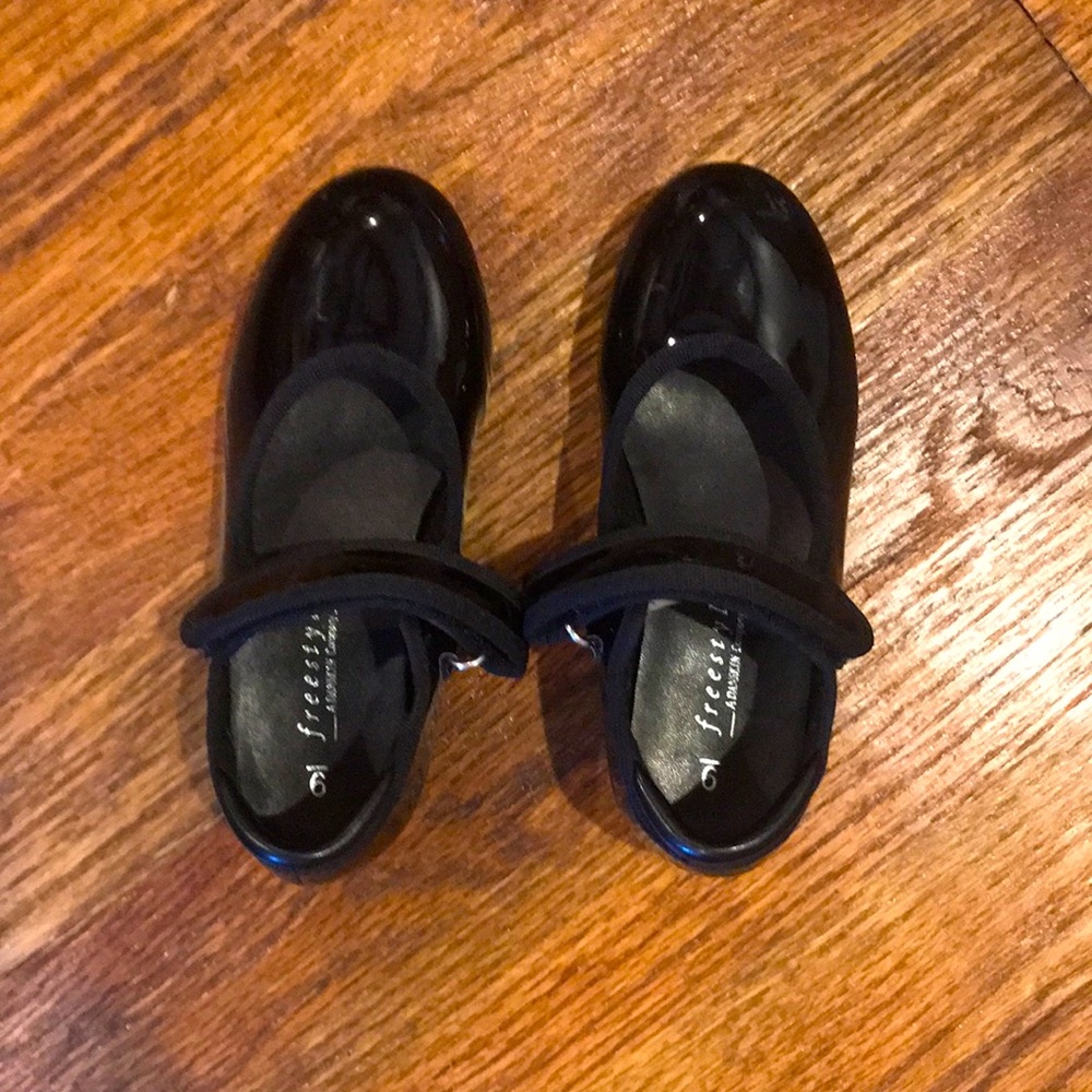 Little girls Tap Shoes